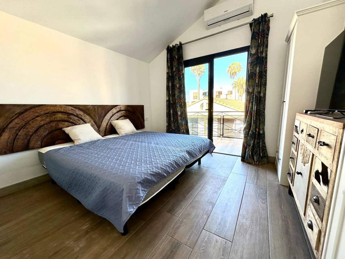 2 Zimmer Apartment zu verkaufen in Playa de las Americas - 385.000 € (Ref: 8607440)