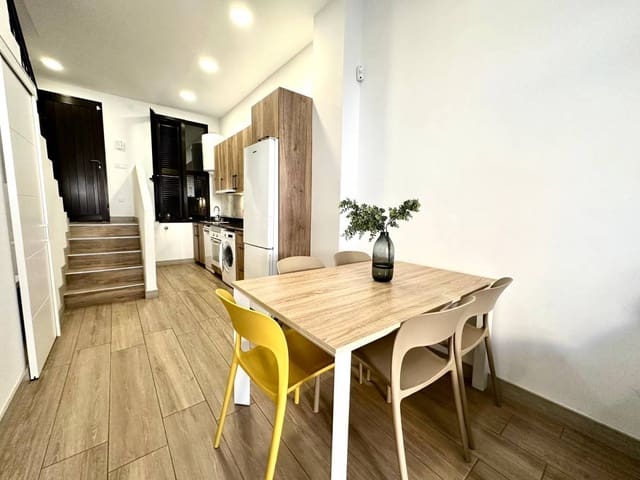 2 Zimmer Apartment zu verkaufen in Playa de las Americas, Arona - 385.000 € (Ref: 8607440)