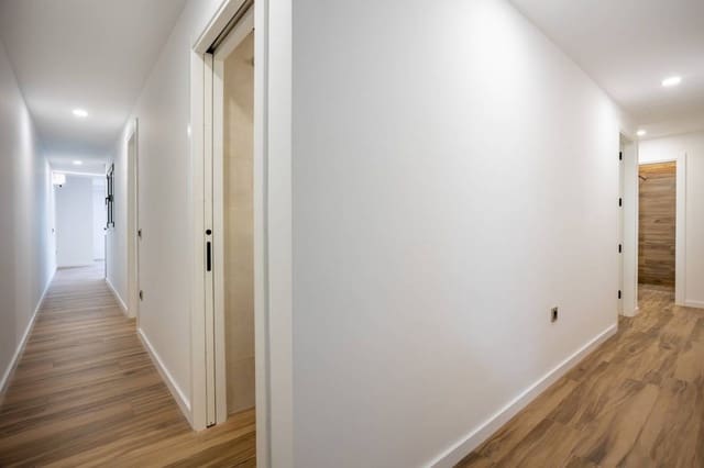 3 quarto Apartamento para venda em Puerto Santiago, Santiago del Teide - 345 000 € (Ref: 8607454)