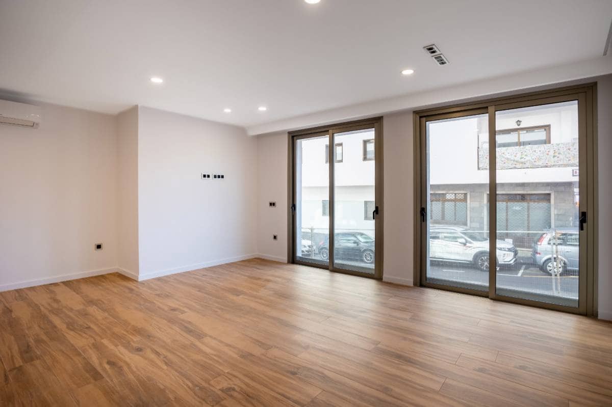 3 soveværelse Lejlighed til salg i Puerto Santiago - € 345.000 (Ref: 8607454)