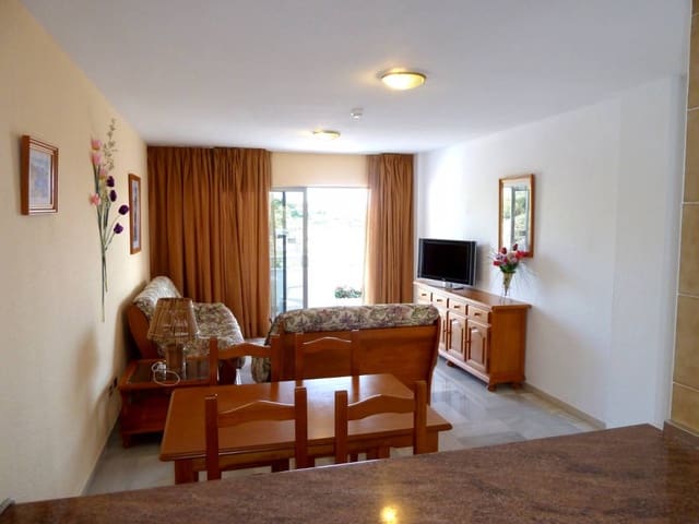 1 makuuhuone Huoneisto myytävänä paikassa San Eugenio Alto, Adeje - 259 000 € (Ref: 8607481)