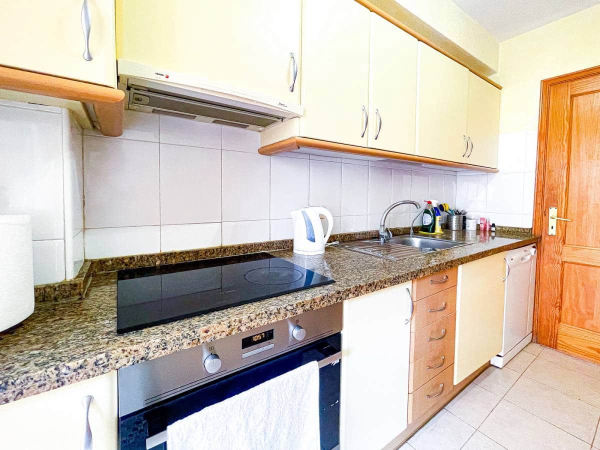 4 soveværelse Byhus til salg i El Madronal - € 680.000 (Ref: 8607484)