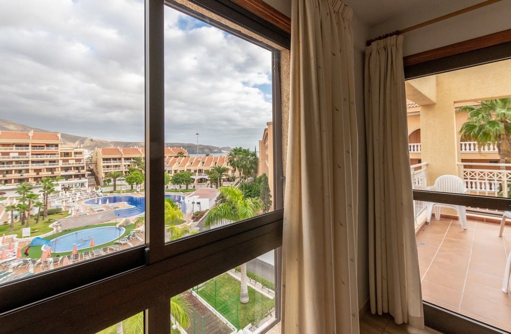 2 sovrum Lägenhet till salu i Los Cristianos - 499 000 € (Ref: 8607490)