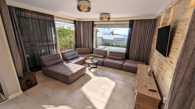 3 soverom Villa til salgs i Chayofa, Arona - € 930 000 (Ref: 8607495)