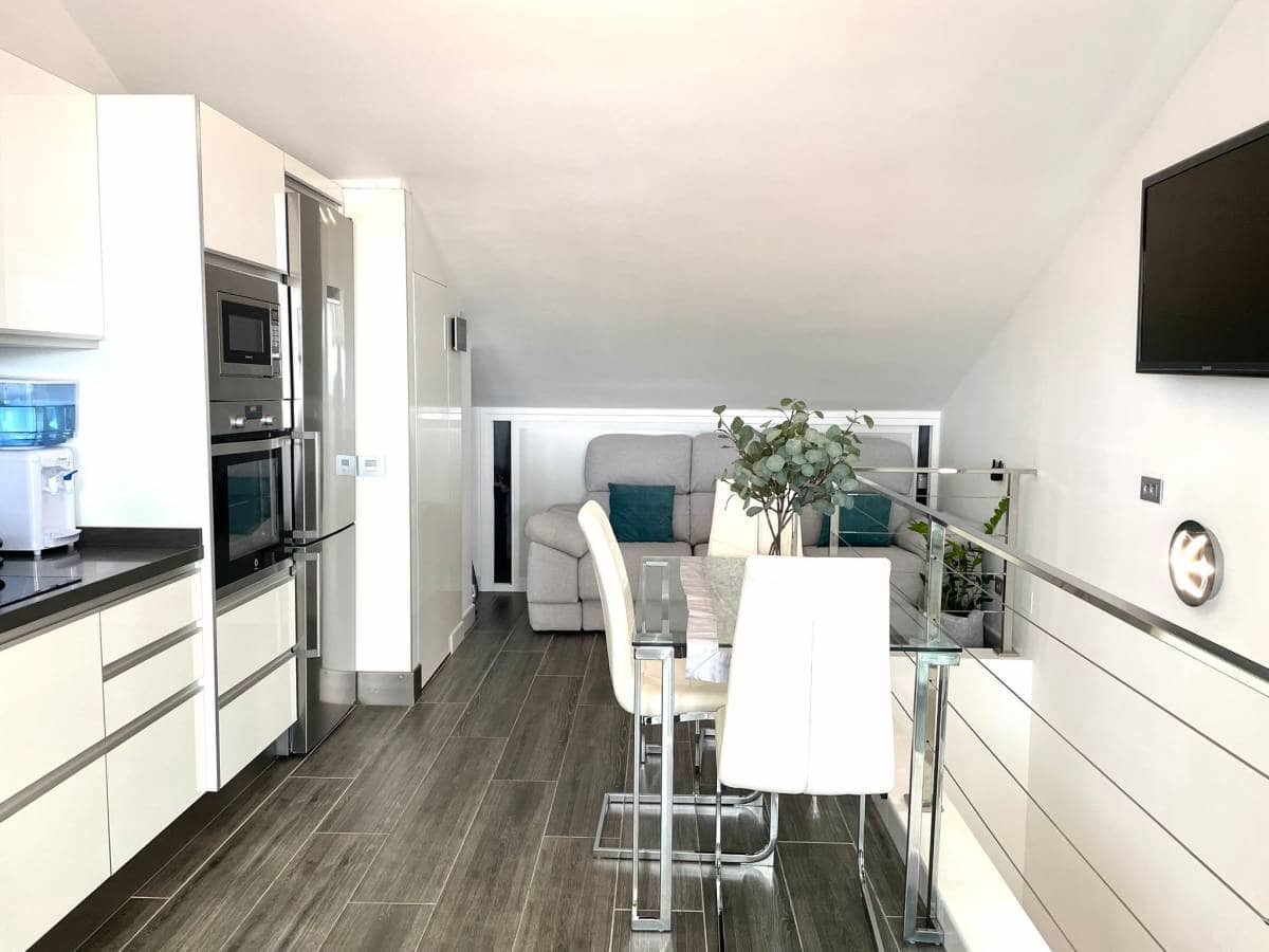 2 soverom Leilighet til salgs i Los Cristianos - € 475 000 (Ref: 8607510)