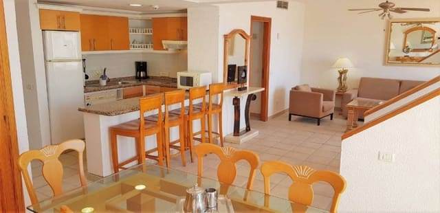 3 soveværelse Penthouse til salg i Los Cristianos, Arona - € 399.000 (Ref: 8607515)