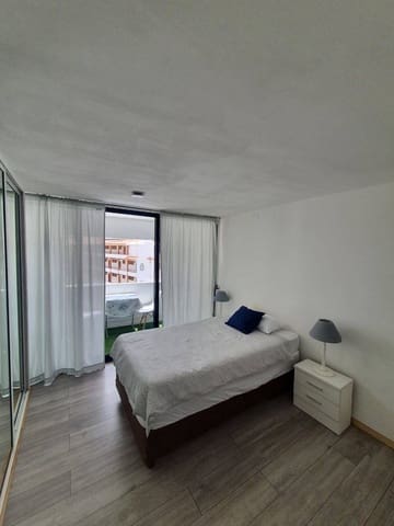 Apartamento de 2 habitaciones en Los Cristianos, Arona en venta - 320.000 € (Ref: 8607523)