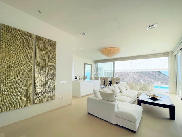 3 soveværelse Villa til salg i Roque del Conde, Adeje - € 1.790.000 (Ref: 8607531)