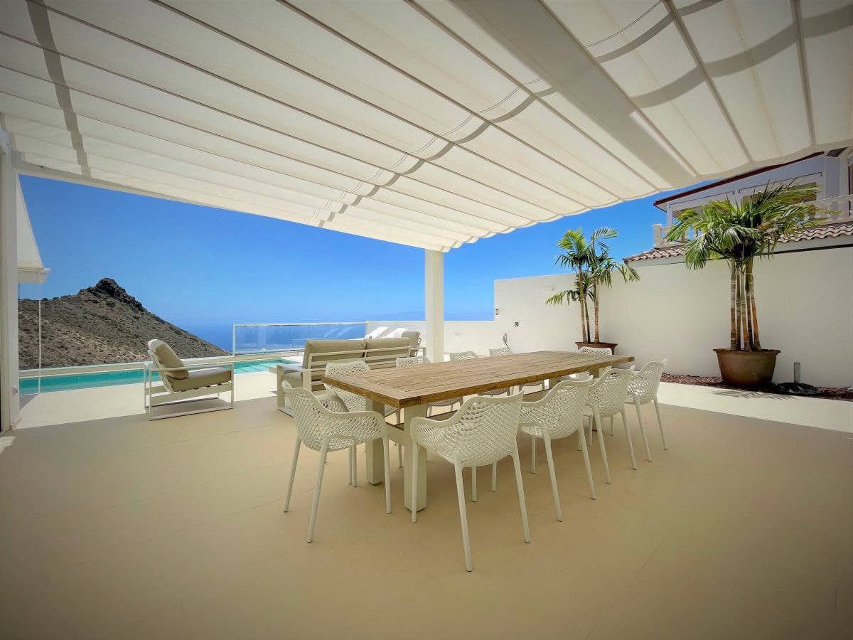 3 soveværelse Villa til salg i Roque del Conde - € 1.790.000 (Ref: 8607531)