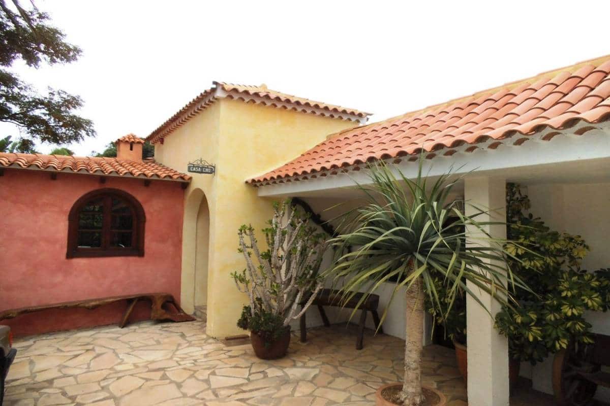 6 soveværelse Villa til salg i Arona - € 2.725.000 (Ref: 8607532)