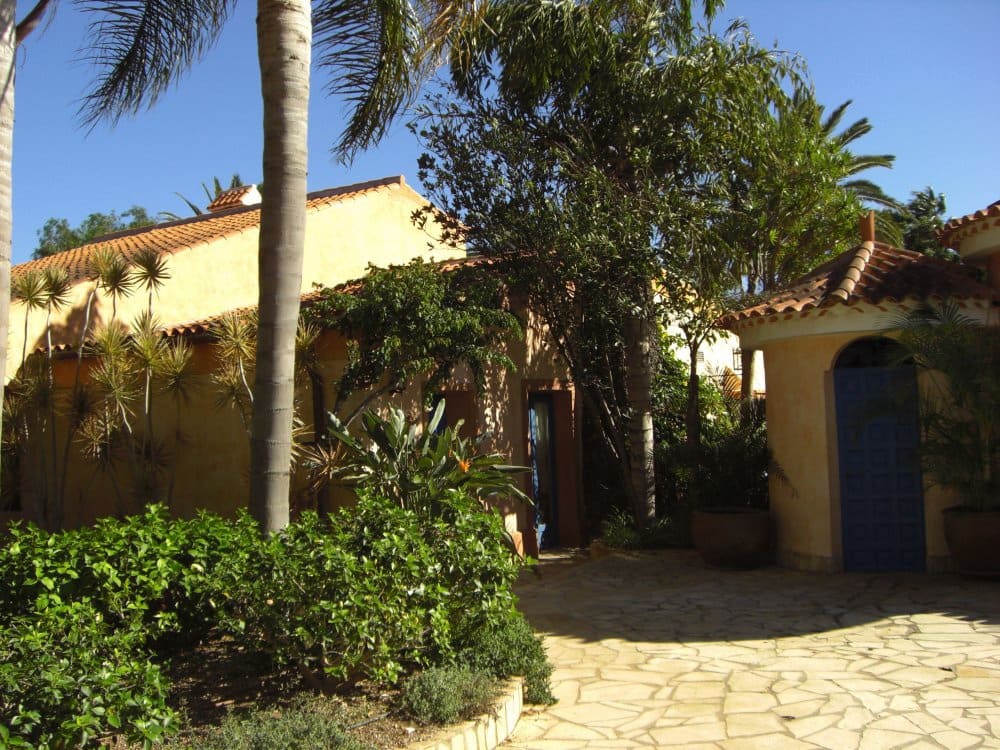 6 soveværelse Villa til salg i Arona - € 2.725.000 (Ref: 8607532)