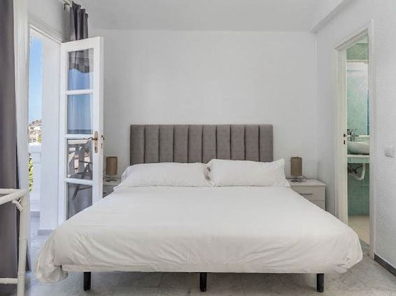 3 soverom Villa til salgs i Fanabe - € 1 195 000 (Ref: 8607536)