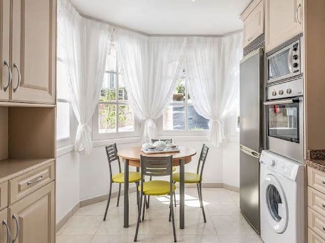 3 soveværelse Villa til salg i Fañabe, Adeje - € 1.195.000 (Ref: 8607536)