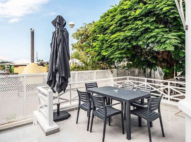 3 soveværelse Villa til salg i Fañabe, Adeje - € 1.195.000 (Ref: 8607536)