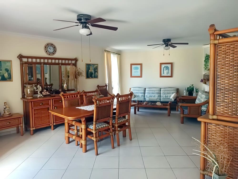 Apartamento de 3 habitaciones en Los Cristianos en venta - 750.000 € (Ref: 8607547)