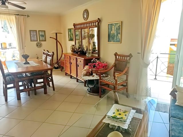 Apartamento de 3 habitaciones en Los Cristianos, Arona en venta - 750.000 € (Ref: 8607547)