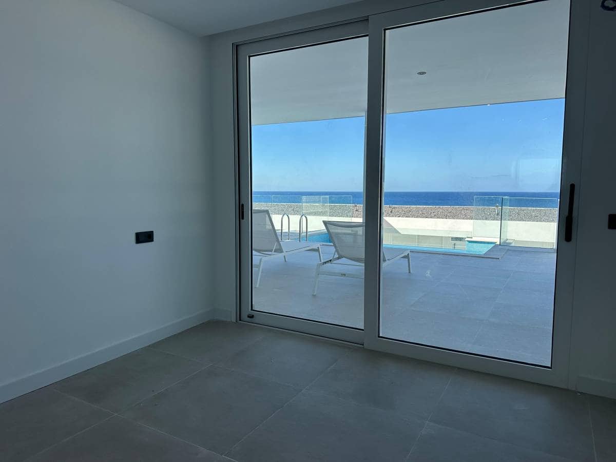 3 soveværelse Lejlighed til salg i Costa del Silencio - € 718.000 (Ref: 8607559)