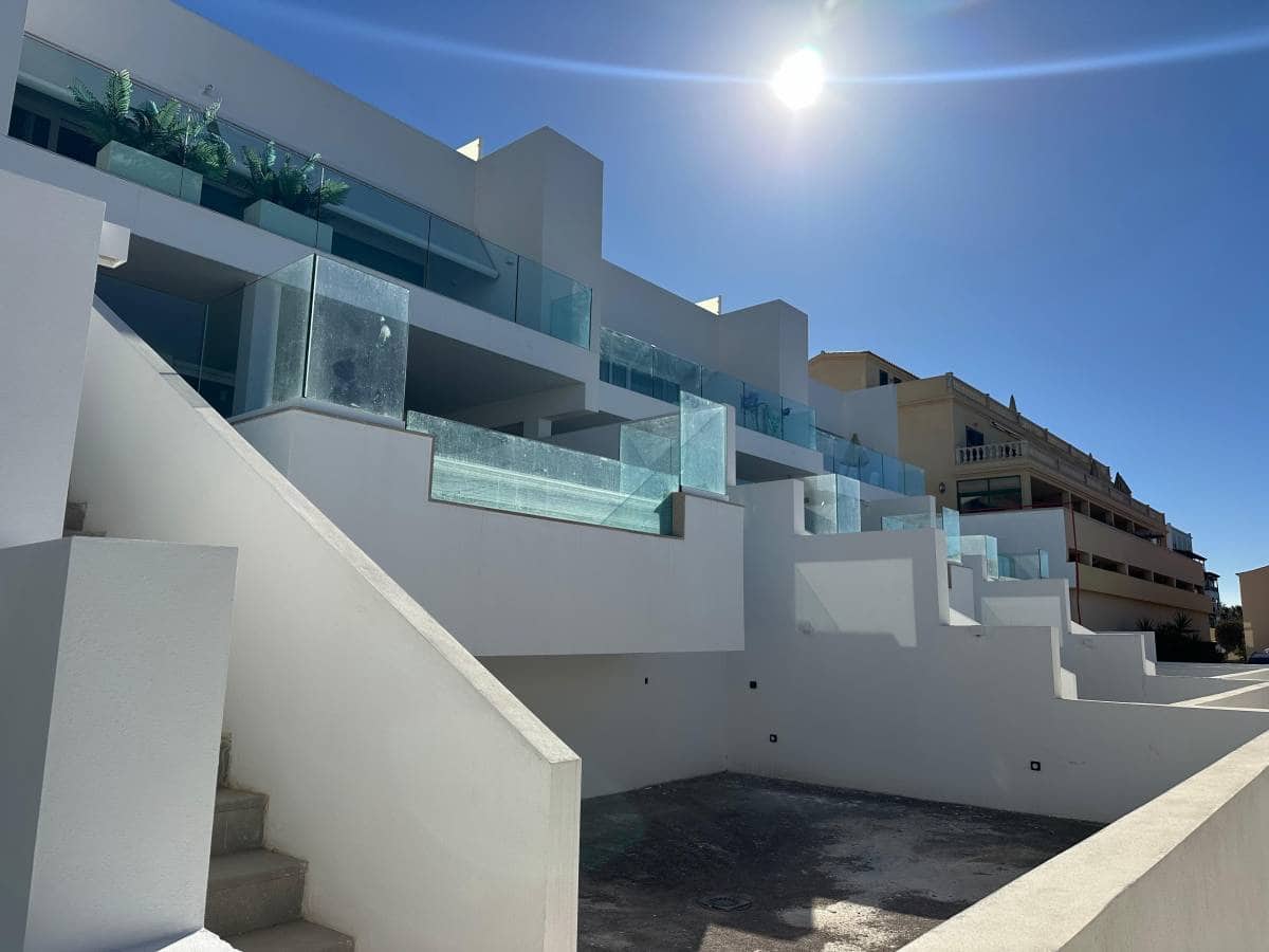 3 soveværelse Lejlighed til salg i Costa del Silencio - € 718.000 (Ref: 8607559)