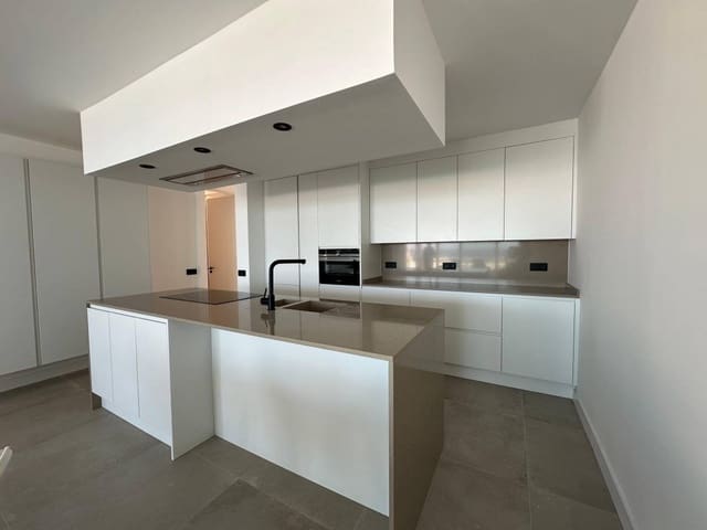 3 soveværelse Lejlighed til salg i Costa del Silencio, Arona - € 718.000 (Ref: 8607559)