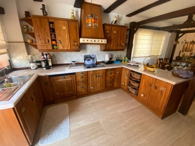 4 soveværelse Villa til salg i El Madroñal, Adeje - € 2.310.000 (Ref: 8607565)