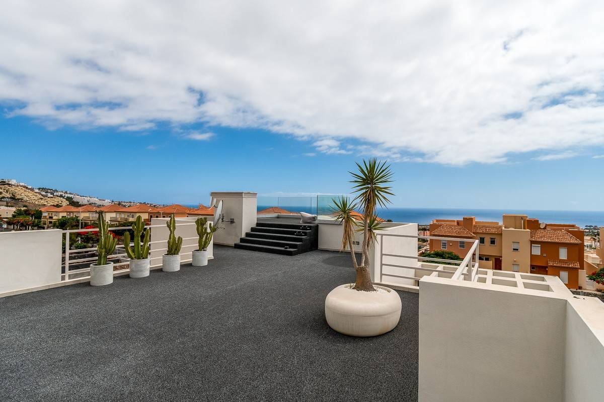 4 soveværelse Villa til salg i Adeje - € 1.390.000 (Ref: 8607571)