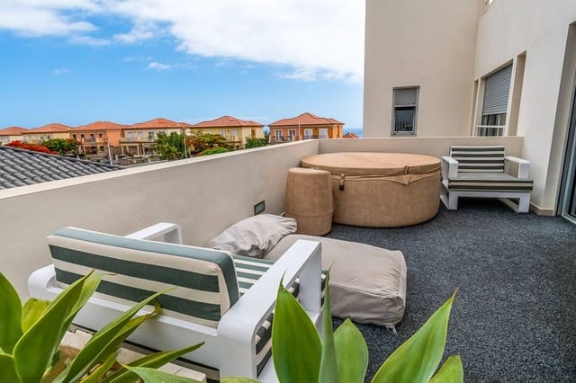 4 soveværelse Villa til salg i Playa de Fañabé Alto, Adeje - € 1.390.000 (Ref: 8607571)