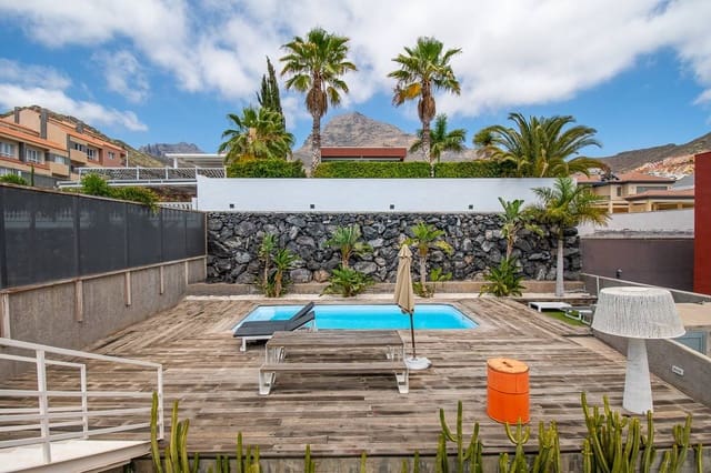 4 soveværelse Villa til salg i Playa de Fañabé Alto, Adeje - € 1.390.000 (Ref: 8607571)