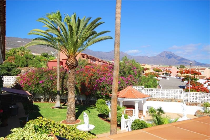 8 soverom Villa til salgs i Callao Salvaje - € 2 300 000 (Ref: 8607576)