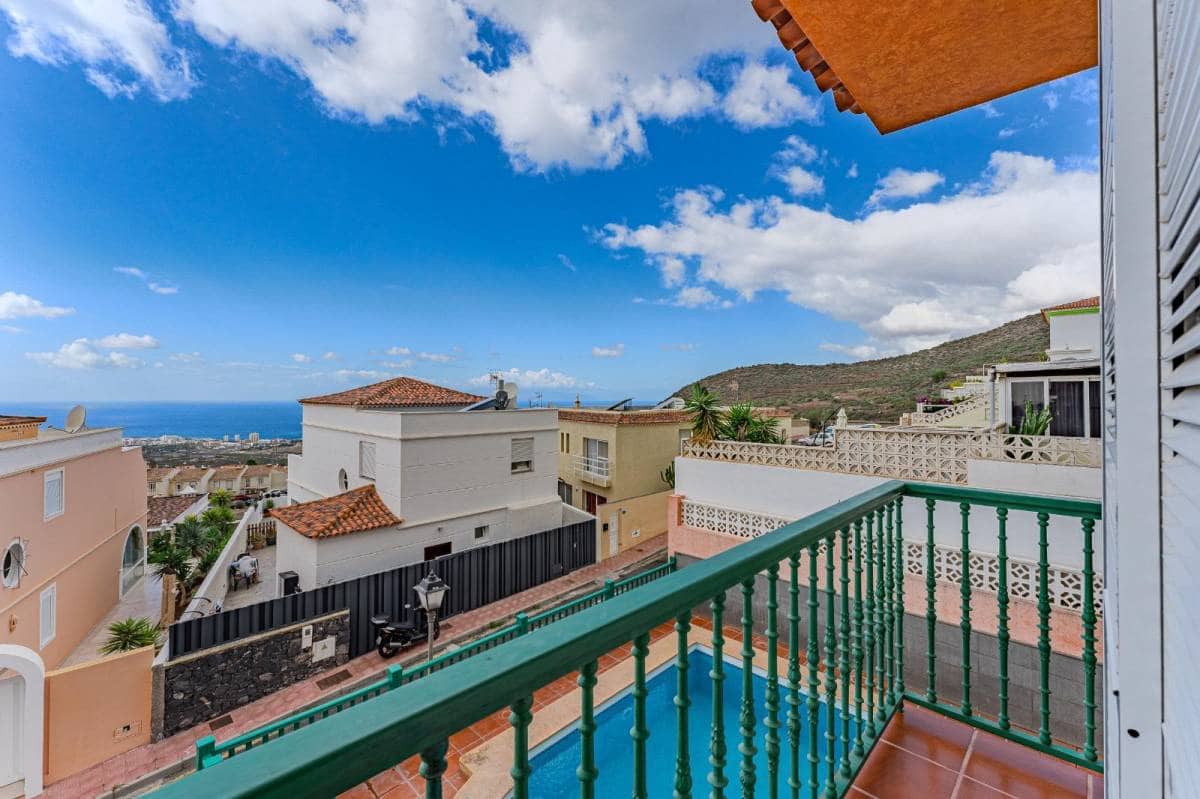 3 soverom Villa til salgs i Chayofa - € 749 000 (Ref: 8653184)