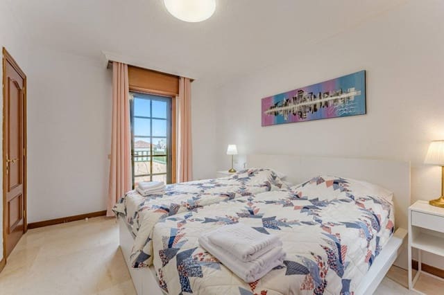 3 soveværelse Villa til salg i Chayofa, Arona - € 749.000 (Ref: 8653184)