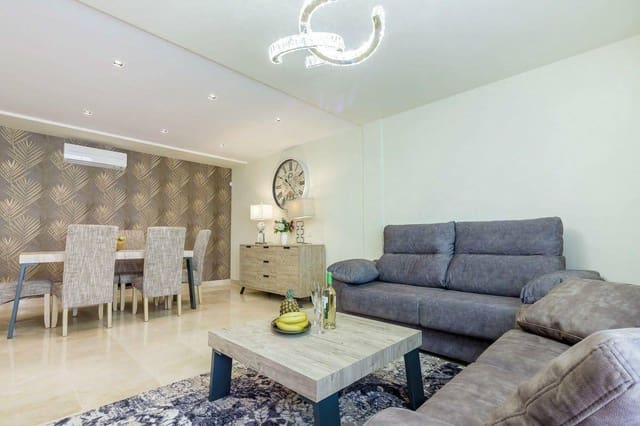 2 makuuhuone Huoneisto myytävänä paikassa La Caleta Adeje, Adeje - 740 000 € (Ref: 8657665)