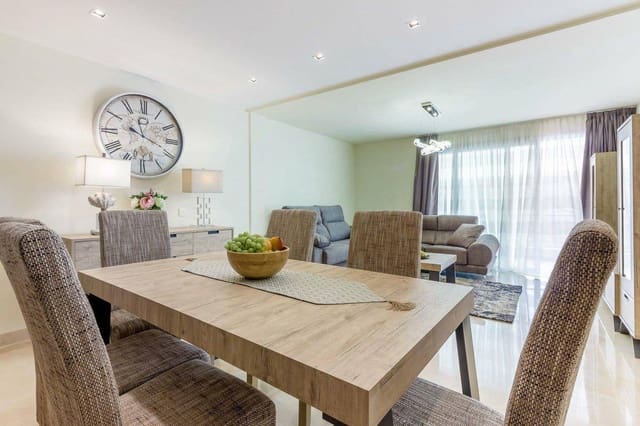 2 makuuhuone Huoneisto myytävänä paikassa La Caleta Adeje, Adeje - 740 000 € (Ref: 8657665)