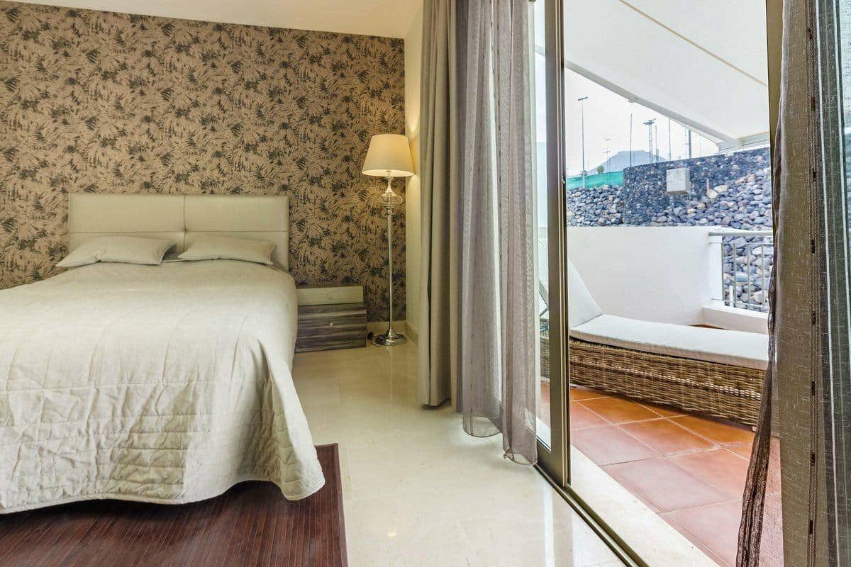 2 bedroom Apartment for sale in La Caleta Adeje - € 740,000 (Ref: 8657665)