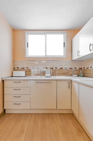 3 soveværelse Byhus til salg i Playa del Duque, Adeje - € 450.000 (Ref: 8692351)