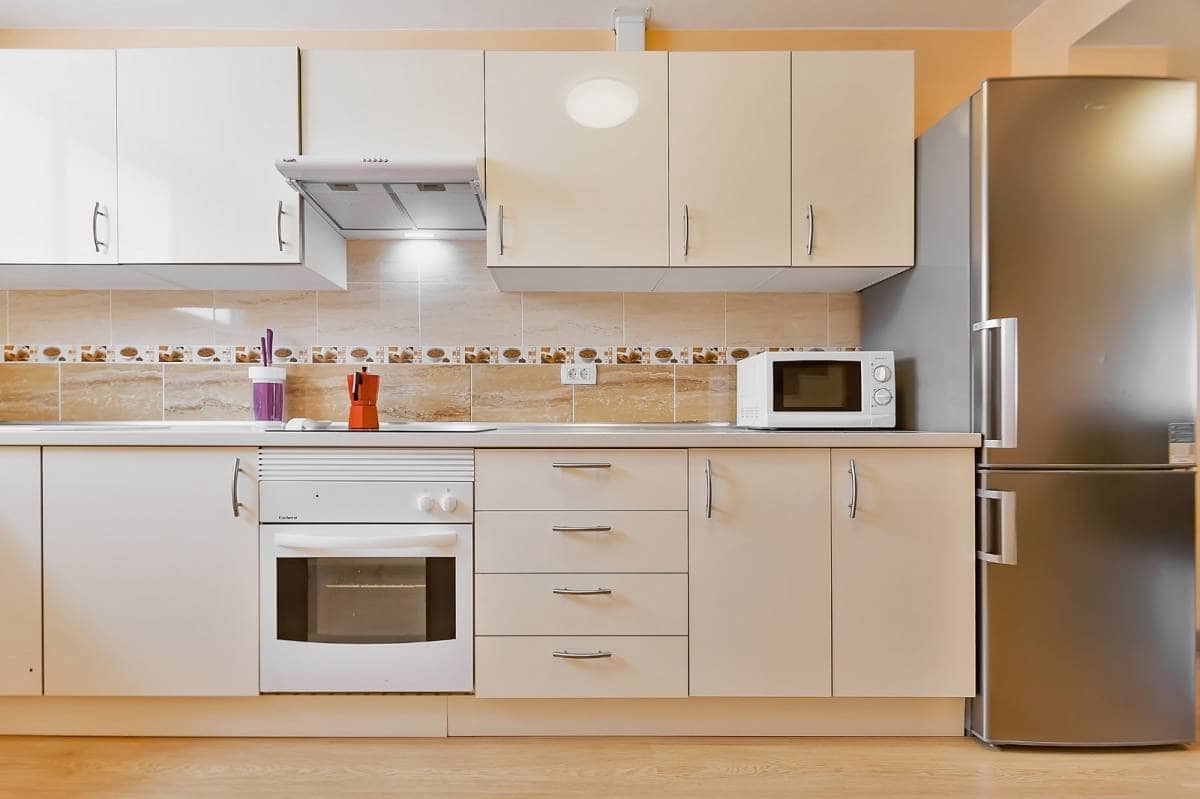 3 bedroom Townhouse for sale in Playa del Duque - € 450,000 (Ref: 8692351)