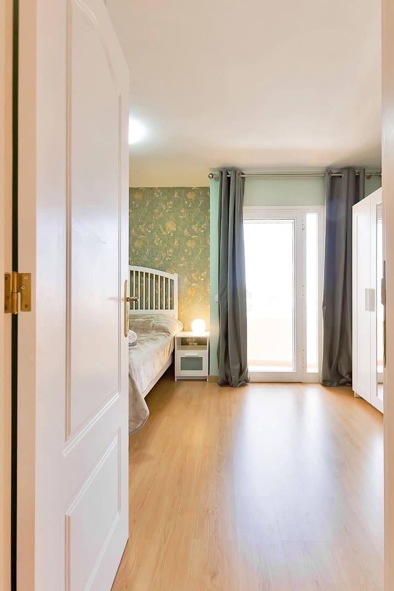 3 bedroom Townhouse for sale in Playa del Duque - € 450,000 (Ref: 8692351)