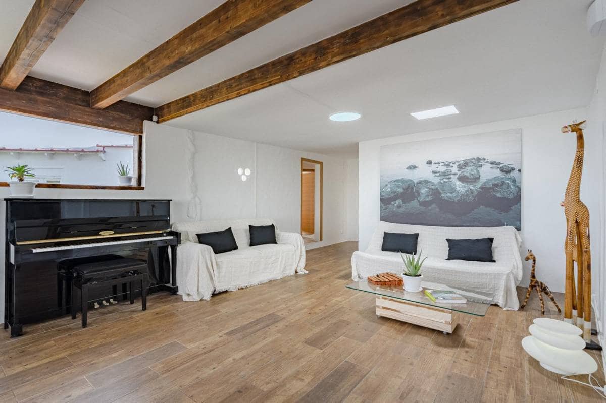 3 soveværelse Finca/Landehus til salg i Adeje - € 745.000 (Ref: 8742437)