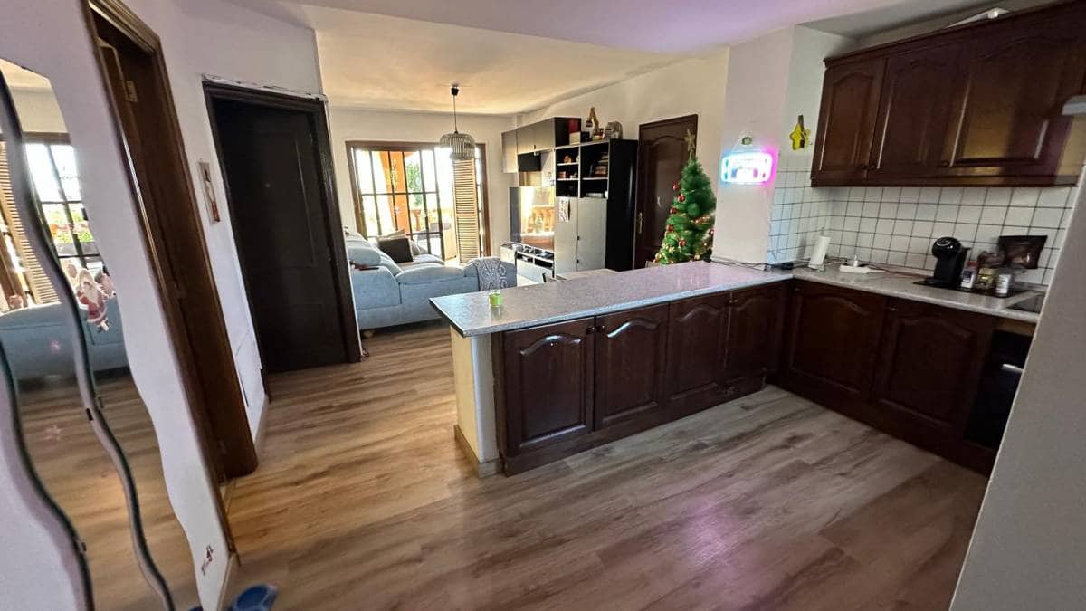 3 soveværelse Lejlighed til salg i Playa del Duque - € 525.000 (Ref: 8742646)