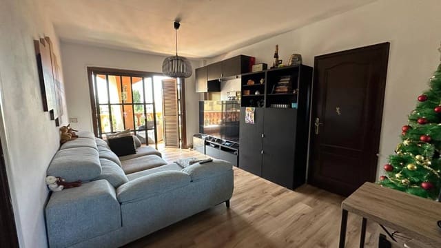 3 soveværelse Lejlighed til salg i Playa del Duque, Adeje - € 525.000 (Ref: 8742646)