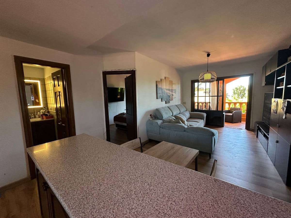 3 soveværelse Lejlighed til salg i Playa del Duque - € 525.000 (Ref: 8742646)