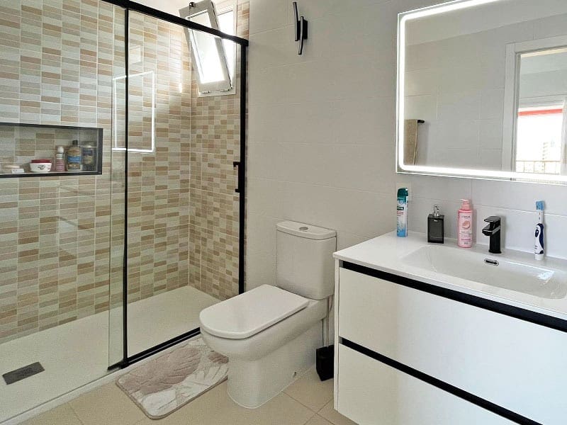 2 soverom Penthouse til salgs i Los Cristianos - € 695 000 (Ref: 8774605)