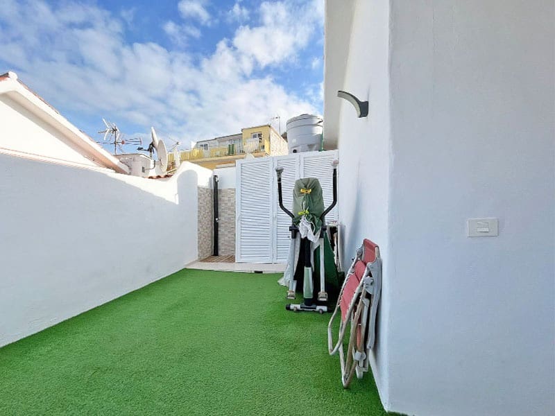 2 soverom Penthouse til salgs i Los Cristianos - € 695 000 (Ref: 8774605)