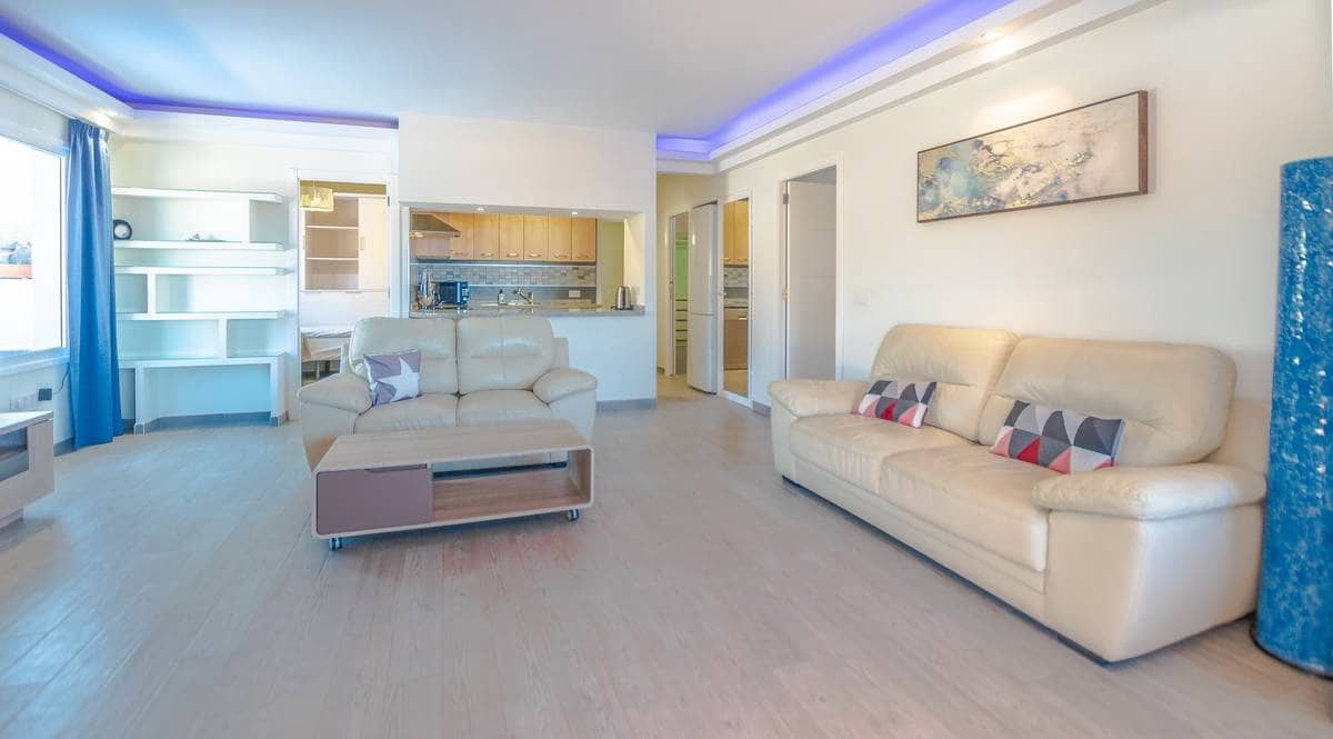 Chalet de 3 habitaciones en Callao Salvaje en venta - 690.000 € (Ref: 8807312)