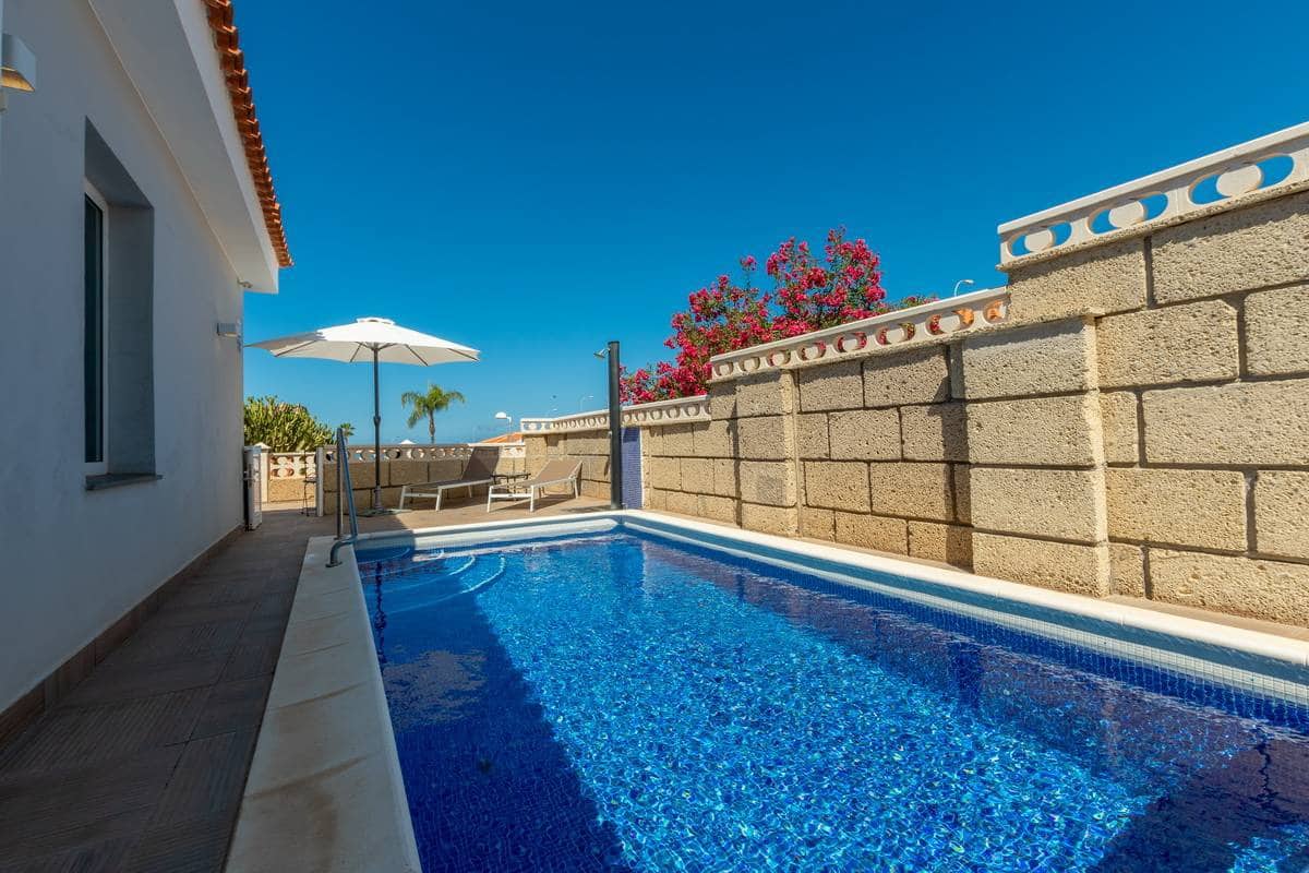 Chalet de 3 habitaciones en Callao Salvaje en venta - 690.000 € (Ref: 8807312)