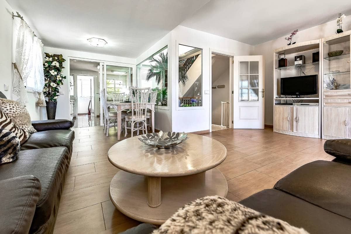 3 quarto Casa em Banda para venda em Playa del Duque - 920 000 € (Ref: 8810977)