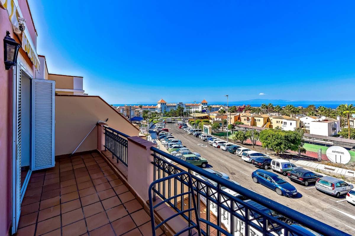 3 quarto Casa em Banda para venda em Playa del Duque - 920 000 € (Ref: 8810977)