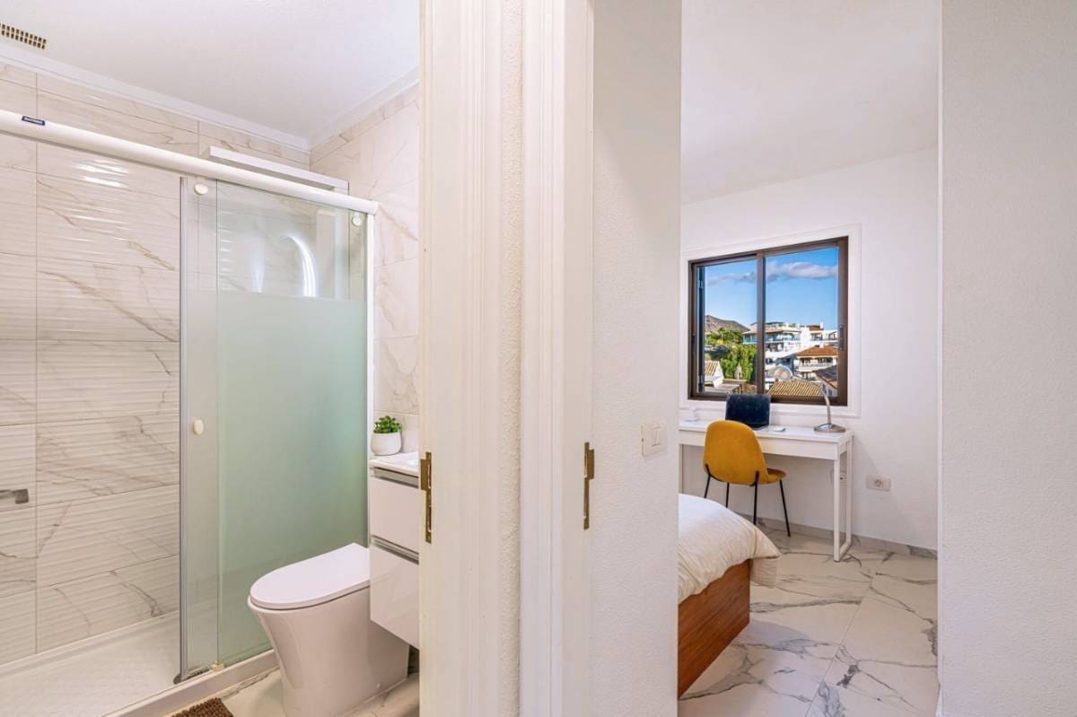 2 slaapkamer Villa te koop in Chayofa - € 389.000 (Ref: 8814833)