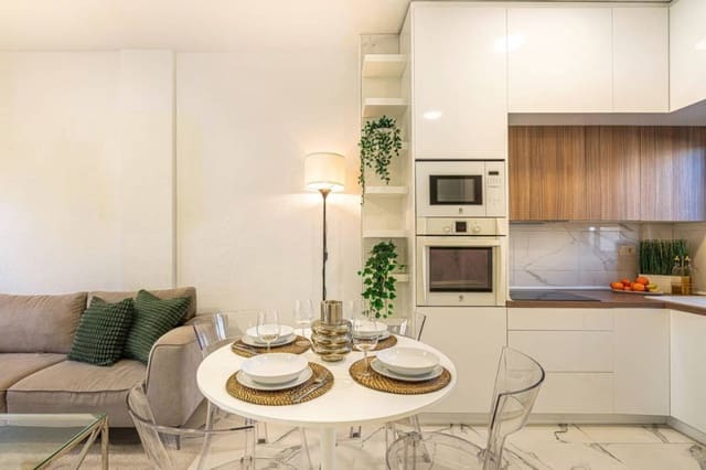 2 slaapkamer Villa te koop in Chayofa, Arona - € 389.000 (Ref: 8814833)