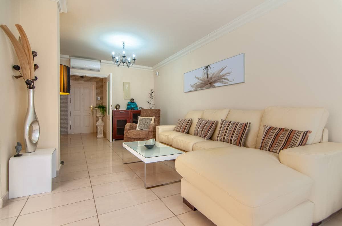 4 slaapkamer Penthouse te koop in Playa del Duque - € 840.000 (Ref: 8826842)