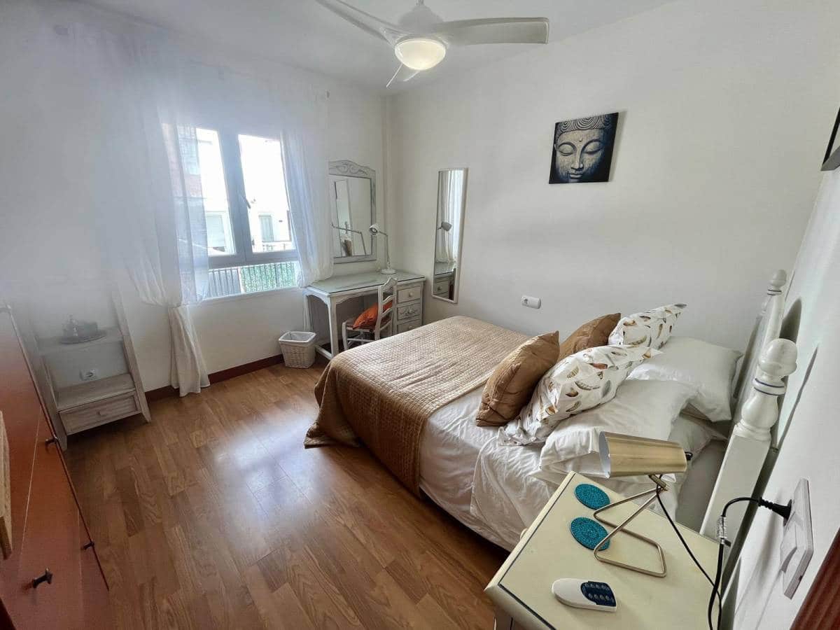 4 soveværelse Villa til salg i Los Cristianos - € 890.000 (Ref: 8837878)